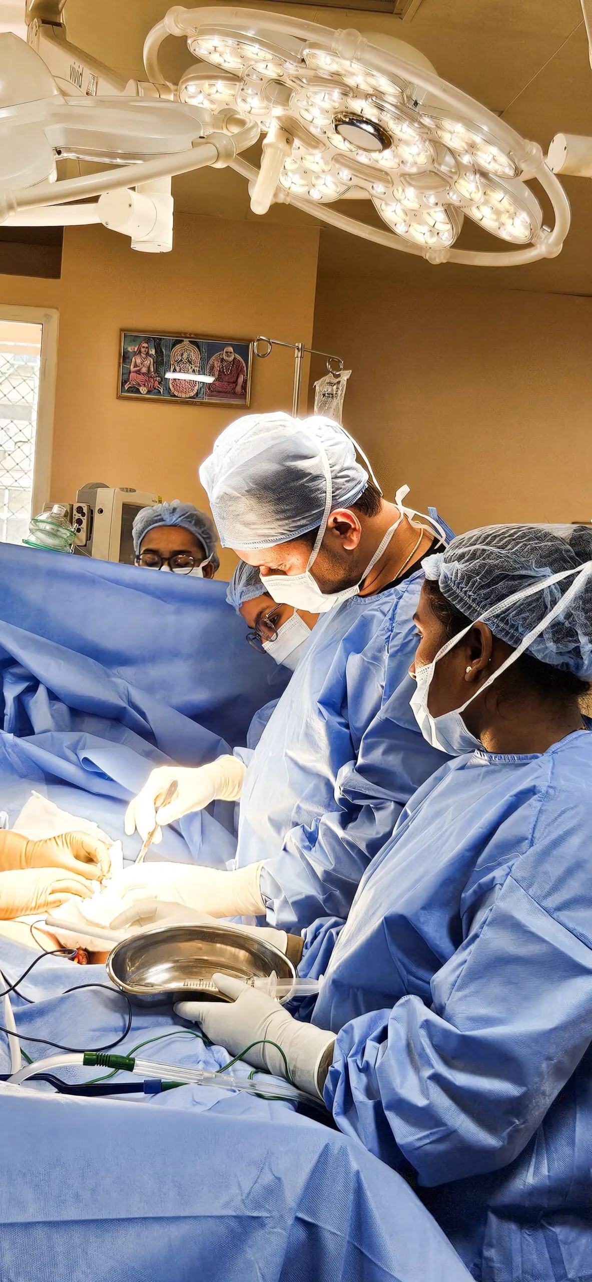 Dr. Rahul Pradhan - Urologost in Bhubneshwar