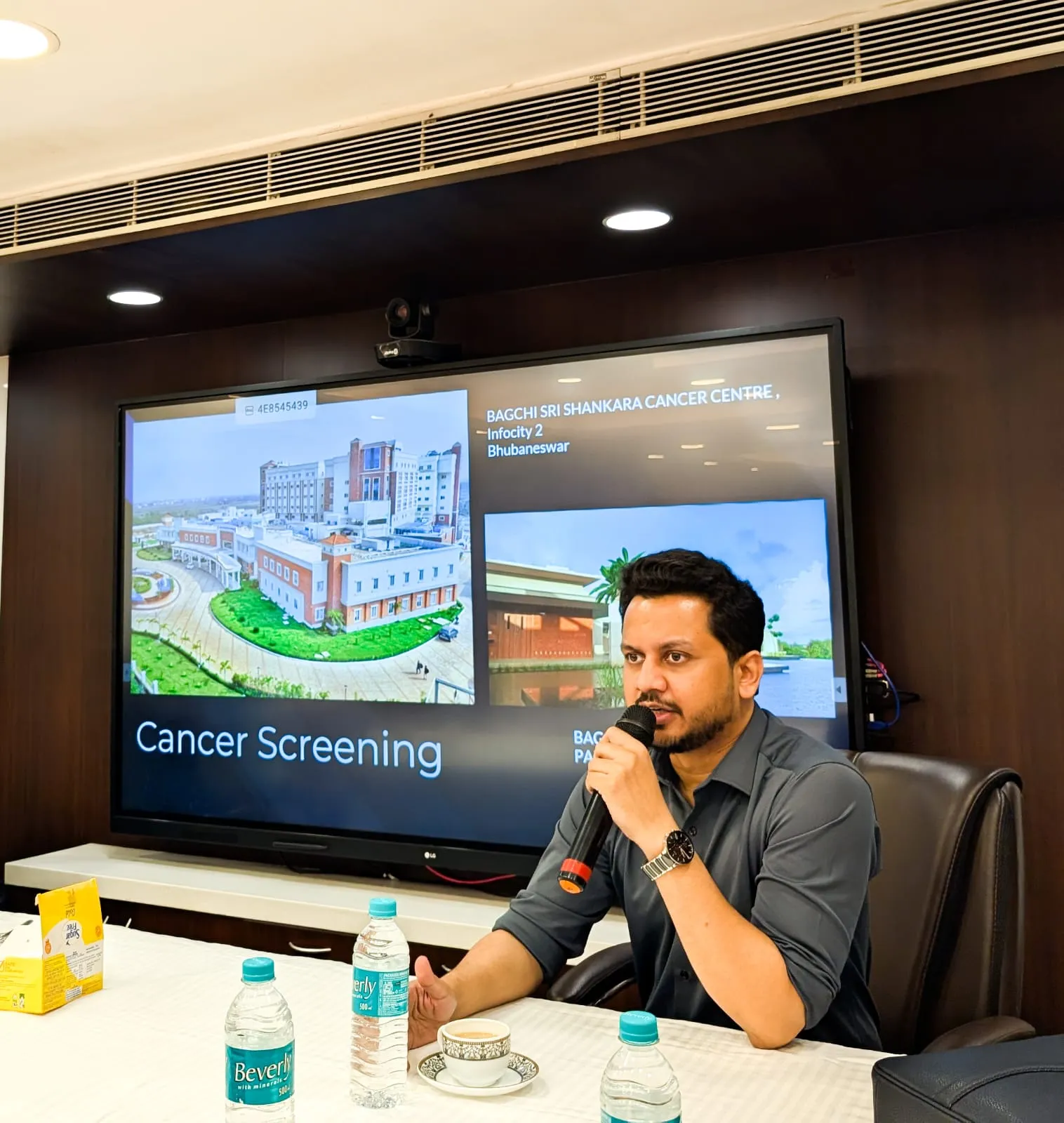 Dr. Rahul Pradhan - Urologost in Bhubneshwar